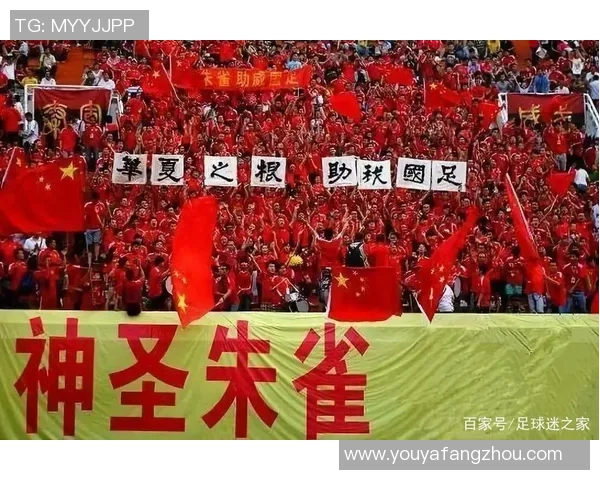 深圳足球队战术之争引发热议球迷与专家各执己见探讨未来发展方向 深圳足球队战术之争引发热议球迷与专家各执己见探讨未来发展方向